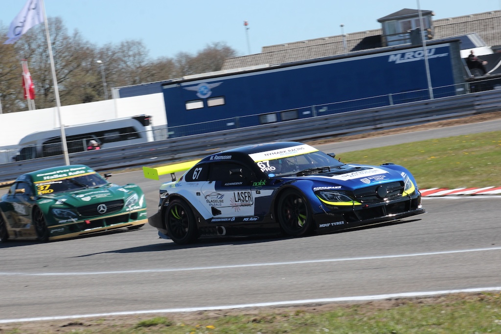 Mads Rasmusssen - Udfordrende weekend med plads til jubel hos Nymark Racing Academy.
(Foto: Motorsporten.dk)
